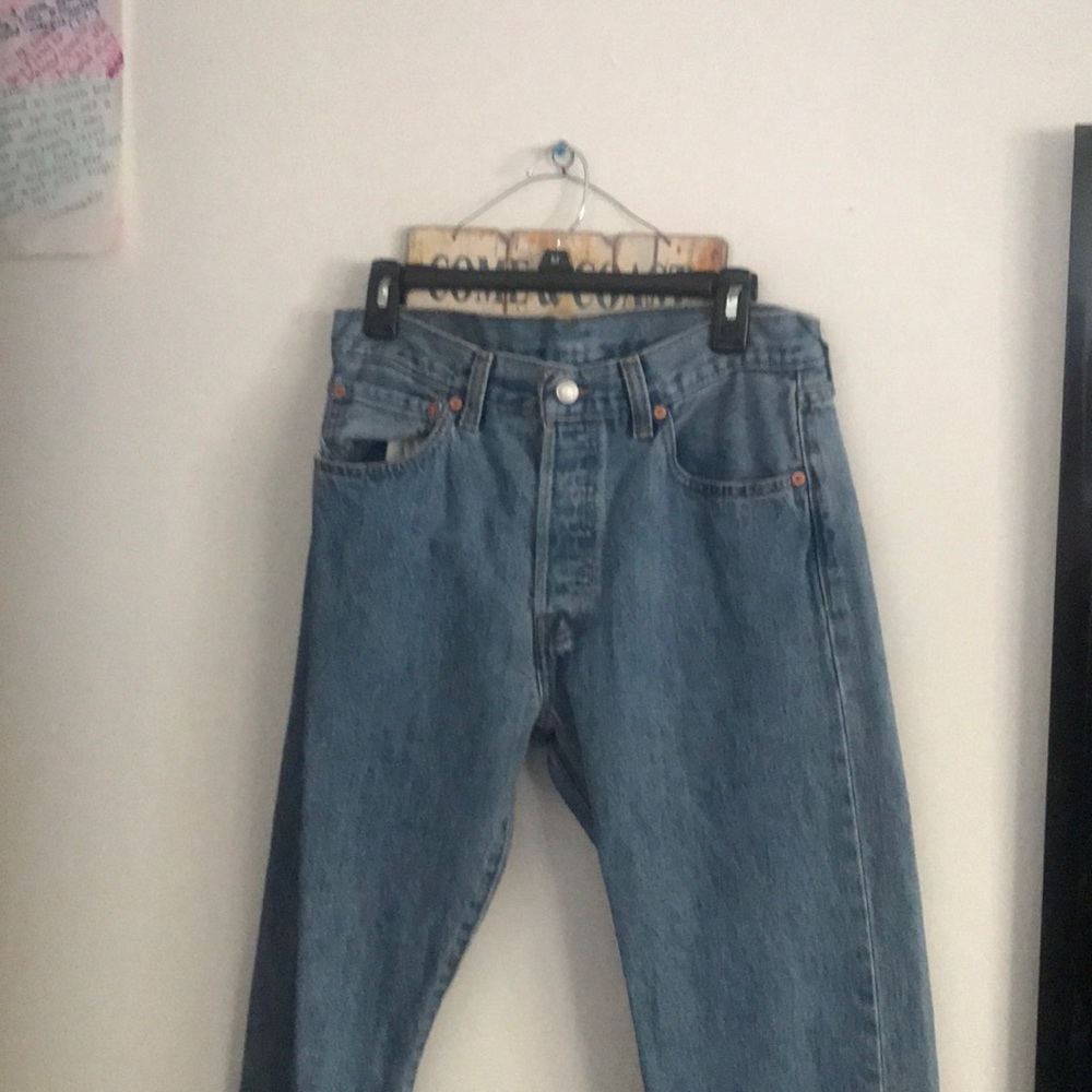 Never been worn Levi jeans